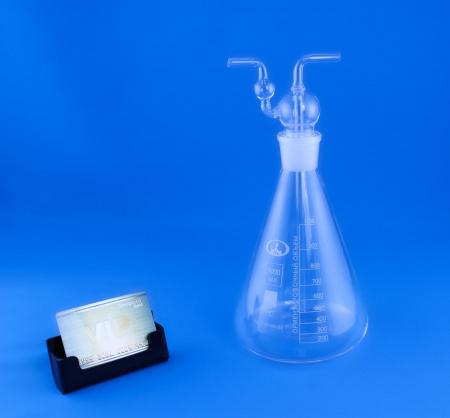 Химическая ловушка Ле-Шателье для конденсации газов на 1000 мл Химическая ловушка Ле-Шателье для конденсации газов на 1000 мл