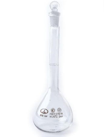 Колба мерная 2-200-2, 200 мл, 2 класс точности, стеклянная пробка, шлиф 14/23 - В наличии