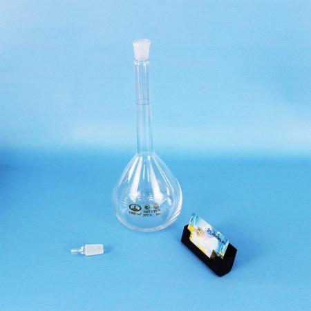 Колба мерная 2-1000-2, 1000 мл, 2 класс точности, стеклянная пробка, шлиф 19/26