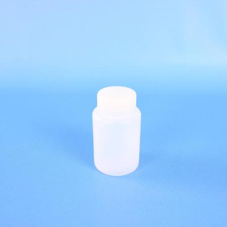 Банка, 100 мл, ПЭ, с винтовой крышкой и прокладкой  - В наличии