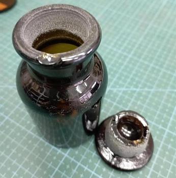 Уценка: Склянка (штанглас), 60 мл, темное стекло, с притёртой пробкой, широкое горло, скол горла