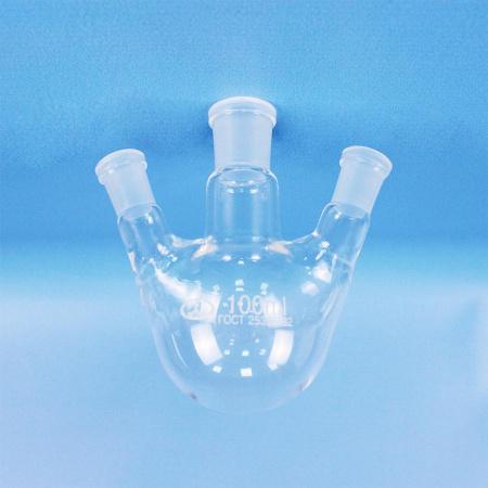 Колба трехгорлая КГУ-3-1-100, 100 мл, шлифы 19/26-14/23-14/23 Колба трехгорлая КГУ-3-1-100, 100 мл, шлифы 19/26-14/23-14/23 - В наличии