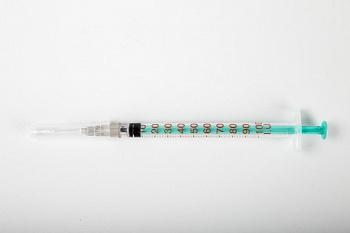 Шприц одноразовый 1 мл инсулин U100 с надетой иглой (0.4*12 мм), Упаковка 1250 шт.