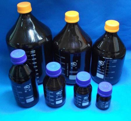 Банка для реактивов, 100 мл, темное стекло, градуированная Банка для реактивов, 100 мл, темное стекло, градуированная