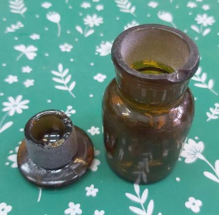 УЦЕНКА Склянка (штанглас), 30 мл, темное стекло, с притёртой пробкой, широкое горло - В наличии