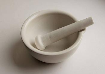 Ступка с пестиком, диаметр 100 мм, фарфор Ступка с пестиком, диаметр 100 мм, фарфор