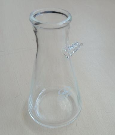 Уценка: Колба Бунзена, 250 мл, без шлифа, скол на отводе