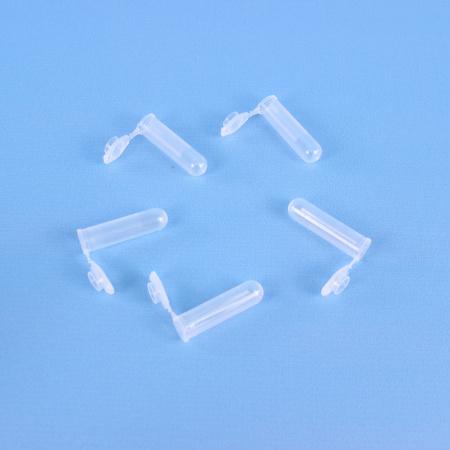 Пробирка цилиндрическая 5 мл, 14х50 мм, п/п, нестерил., с град-ой, с защелк-ся крышкой, M.Med, 300 шт/упак