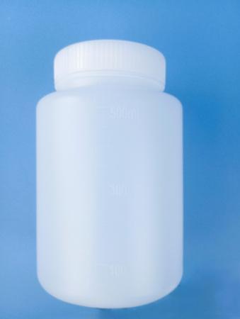 Банка, 500 мл, ПЭ, с винтовой крышкой и прокладкой - Под заказ