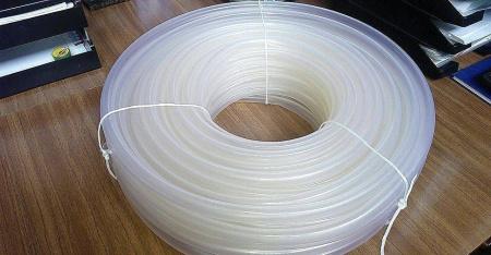 Шланг силиконовый внутр. диам. 15 мм, стенка - 3 мм Шланг силиконовый внутр. диам. 15 мм, стенка - 3 мм