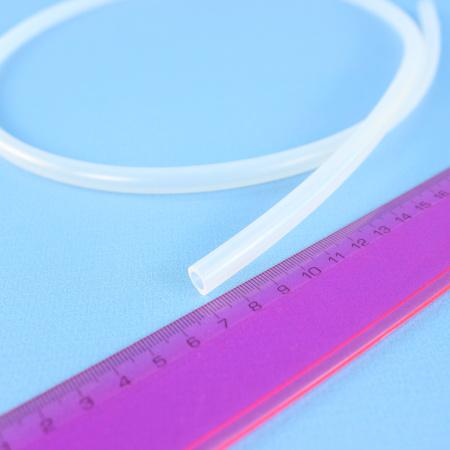 Шланг силиконовый внутр. диам. 10 мм, стенка - 2 мм Шланг силиконовый внутр. диам. 10 мм, стенка - 2 мм