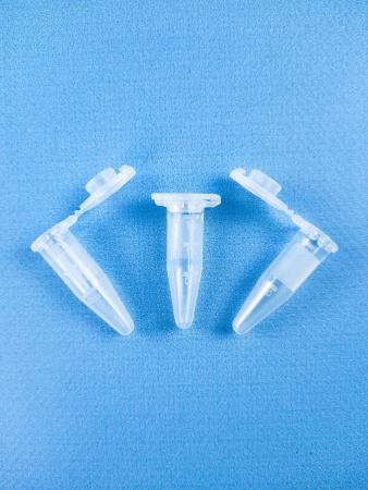 Пробирка микроцентрифужная (Эппендорфа) 1,5 мл, п/п, нестерил., с замком, M.Med, 500 шт/упак - В наличии