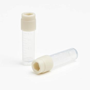 Криопробирка 4 мл, п/п, стерил, без ДНКаз и РНКаз, с завинч., крышкой, c вн., резьбой, IT, 50 шт/упак Криопробирка 4 мл, п/п, стерил, без ДНКаз и РНКаз, с завинч., крышкой, c вн., резьбой, IT, 50 шт/упак